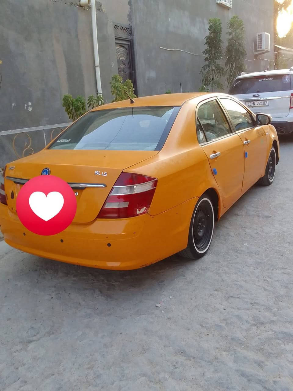 سلام عليكم جلي موبل موديل 2013 سياره مكفوله من الضربه ول تبديل تبريد ثلج لايت زنون حداديه حلوه سنويه الى2027سعر45وبيه مجال ***********

