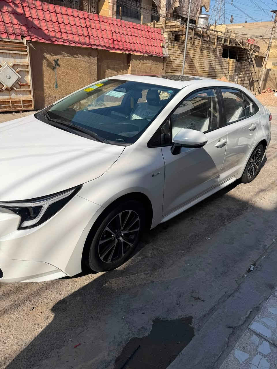 كورلاه موديل /2025/سياره مكفولاه من الصبغ /بيها بارد كلش قليل سياره جديده /ومشيا قليل /ومدوشما وكامله /***********
