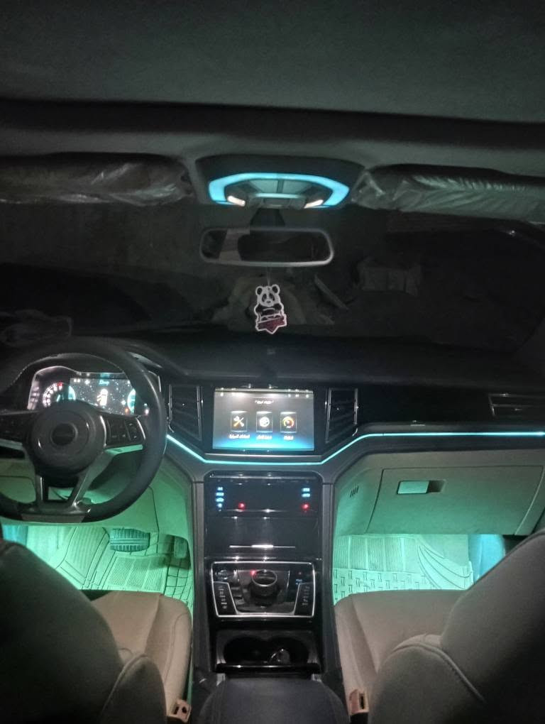 السعر  113
 دومي X7 سبعه راكب 
 رقم بابل    ((( ماشيه.  82 الف كم فقط))) 
فوووووووول مواصفات2019
بصمه تشغيل وابواب ،، 
كير ماوس
اربع بيبان شفط  ،،، مري شفط
،، زر لقفل الابواب الخلفيه لحمايه الأطفال 
فتح الجنطه عن بعد،، جنطه شفط
،،، كراسي كهرباب. 
كشن خزن ثلاث اوضاع 
كشنات جلد  ،، تدفئه بالكشنات
 تبريد  قطعتين خلفي امامي،، تحكم بالتبريد جهتين السائق والراكب 
لايت زينون مع تحكم بارتفاع العدسه  ،، بك لايت لد
تحكمات ستيرن كامل.. عداد تحكم بتبديل الزيت 
حساس للتلوث خارج وداخل السياره وحساس درجه حراره الجو. 
نضام مانع تزحلق
نضام مانع انحدار 
نضام تحكم بماسحات المطر تلقائي 
تحكم بفتح المصابيح الاماميه  تلقائي
نضام صعود جبال
بطاريه جديد
ايرباك امامي خلفي  مثبت سرعه
حساسات امامي خلفي ورادار جانبي
شاشه لمس  حجم كبير.. ورساله ترحيب 
نضام سبورت و نضام ايكو اقتصادي 
شفتات ستيرن للتحكم بالكير 
ويل كب اسود + نيكل حجم 19 
حساسات لضغط الاطارات 
سياره كله LED حته دواخل
نشرة LED تحت الدشبول
حساس أمامي وخلفي وحساس اصطفاف و توقف ذاتي كامره خلفيه دواره مع الجوانب. 
حساسات النقطه العمياء 
نضام حمايه السرقه 
((حجم 4 سلندر2000 تيربو))
كير ومحرك ياباني بلادي من شركة متسوبيشي
((شادلها منضومه غاز حكوميه. تحت الضمان)) 
((بيها تامين من الحوادث ساري  ب٢٠ مليون،)) 

مراسله او اتساب ‏‪***********‬‏
***********
السياره بأسمي السنوية. حلة, بابل
