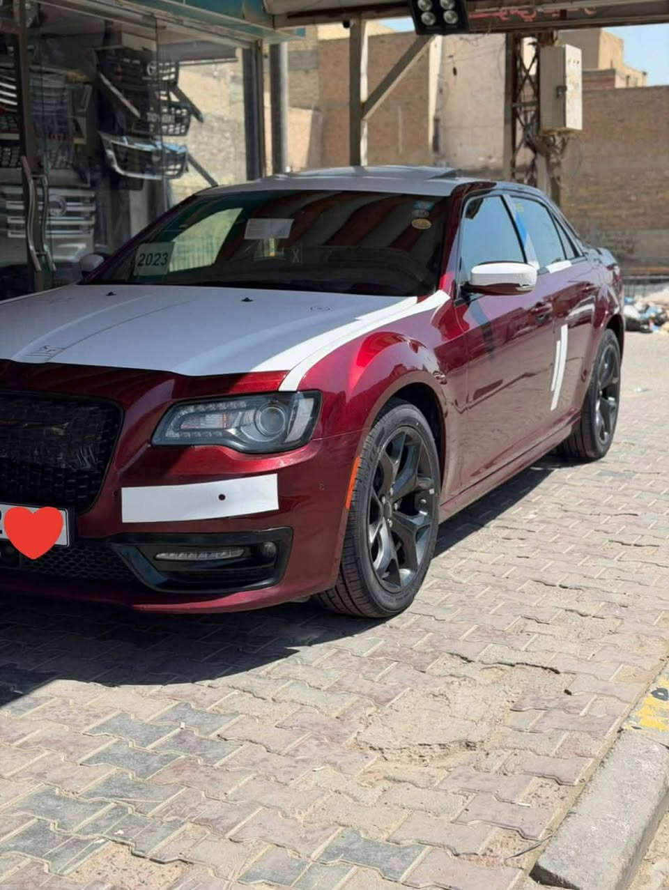 السلام عليكم أوباما كرايسلر وكاله هارلم موديل 2023 خليجيه كفاله ماشيه ٨٠الف سياره جديده وحلوه s300 معروضه ٣٤٠ وبيها مجال تحويل مباشر للاستفسار الاتصال على ***********
