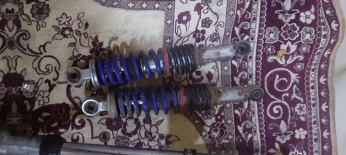 غراض دراجه سيجي نامه بلاديات مو تعمير ما بيهم اي ضرر أو مشكله شرط الفحص مكاني بصره ابيعهن شلعه وحده سعر مناسب ***********
