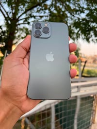 آيفون ١٣ برو ماكس • ١٢٨ • بطارية ١٠٠ امبدلة