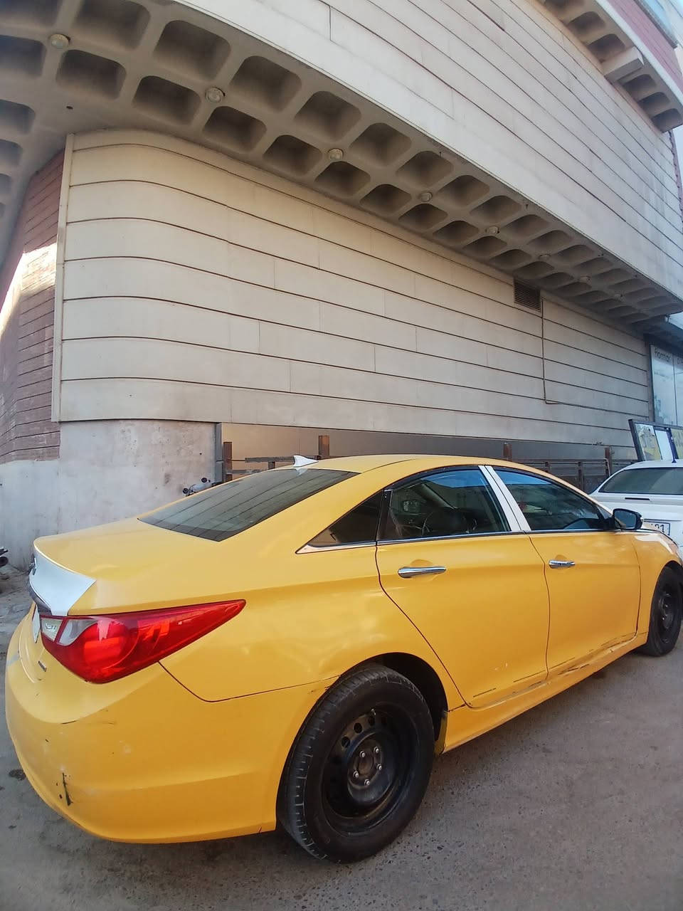 - وارد: امريكي شكل ال 14
- فئة: Limited فول الفول 1/1 داخل لونين بيجي 
- المحرك: 2400 GDI
- الرقم: [كربلاء]
دوشمه ارضيه جلد 
السنويه لل31 مشروع وطني
مصفر هيئه وغرامات
مواصفات معروفه
فتحه بصمة تشغيل وابواب كشنات
 جلد تدفئة كشنات امامي خلفي كرسي السايق كهرباء شاشة  كاميرا خلفية  نظام صوت Infinity  تحكم ستيرن جهتين مثبت سرعة اشاير بالمري تبريد قطعتين نظام Eco حساسات خلفية
الضرر: [جاملغ ايمن وجاملغ ايسر ]
السعر: [85]مجال بسيط جدا
مكان السيارة: بابل الحلة
للاستفسار: ***********
