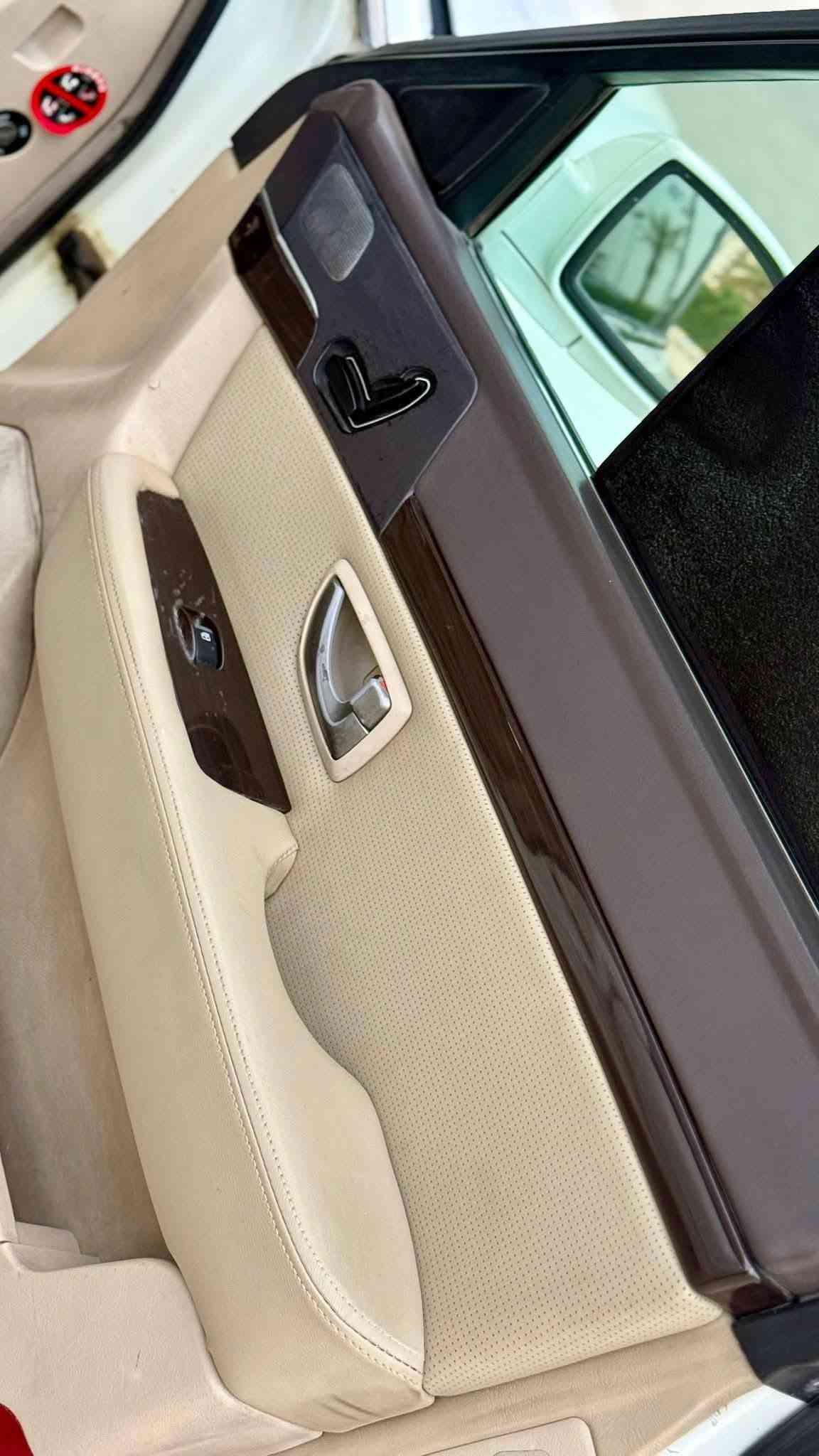 اوبيرس • ٣.٨ V6 • وارد خليجي