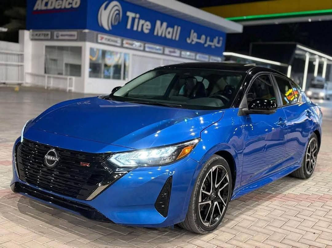 🚘 **للبيع نيسان سنترا 2024 SR فول مواصفات**
🔹 الموديل: **2024**
🔹 الفئة: **SR – فول مواصفات**
🔹 الممشى: **39,000 كم وقابل للزيادة**
🔹 فتحة سقف
🔹 كاميرات 360°
🔹 مانع تصادم
🔹 كشنات جلد
🔹 شاشة وسطية
🔹 Apple CarPlay & Android Auto
🔹 تشغيل بصمة
🔹 دخول ذكي
🔹 تشغيل عن بُعد
🔹 تحكم بالمقود
🔹 مثبت سرعة
🔹 حساسات
🔹 أنظمة أمان ومساعدة للسائق
🔹 داخلية SR رياضية
🔹 جنوط رياضية
🔹 تكييف أوتوماتيك
🔹 USB + USB-C
🔹 مواصفات كاملة

🛠️ **الضرر كلير:**
▫️ باب عكس السائق مصبوغ
▫️ شوي من التكمّة مصبوغ
▫️ باقي الضرر طخات بارد فقط
▫️ الفحص مفتوح

📍 **مرقمة بغداد وجاهزة للنقل**
📄 أوراقها جاهزة

💰 **السعر: 150 ورقة**
🔻 **المجال قليل جداً**

📞 **للجادين فقط، المعاينة والفحص خير دليل.**
***********
