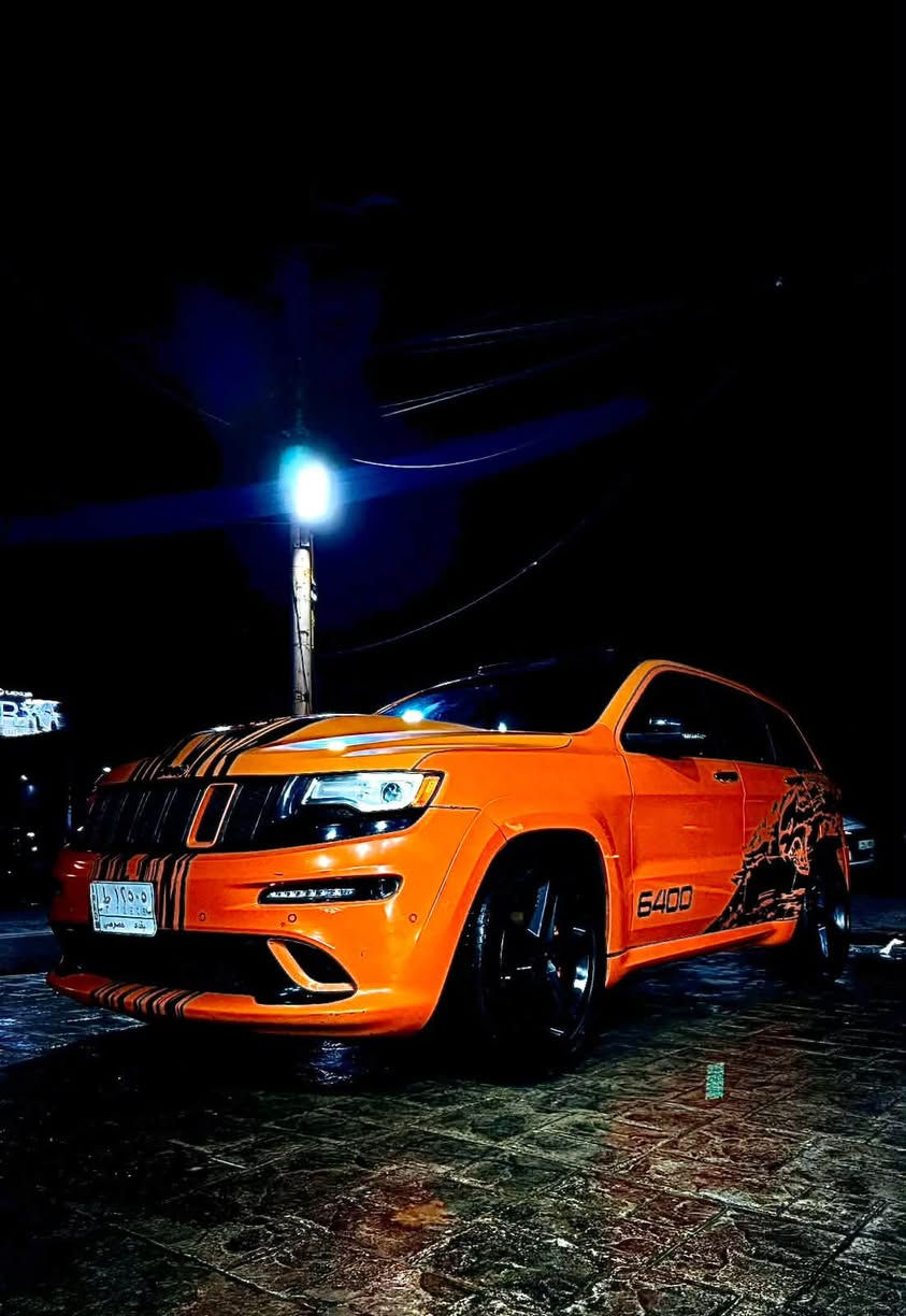 السلام عليكم 
Jeep 2015 
فول الفول بانوراما جلد بصمه تشغيل عن بعد بصمه ابواب كشن ميموري تدفئة تبريد كشنات تبريد قطعتين تحكم ستيرن سيدي جنجر ٦ اقراص شاشة كشنات جلد صندوق كهرباء السيارة عليها كت كامل srt ويل نجمه srt اصلي مو تجاري 
عربانة srt برمجة srt كيجات srt 300 السياره عليها ادامه كامله السياره حادثها جاملغ خلفي بدون ايرباك السياره مصبوغه عام بعمان يعني دخلت للعراق برتقالي مكاني بغداد السيديه
السعر 155 وبيها مجال بسيط  ***********
