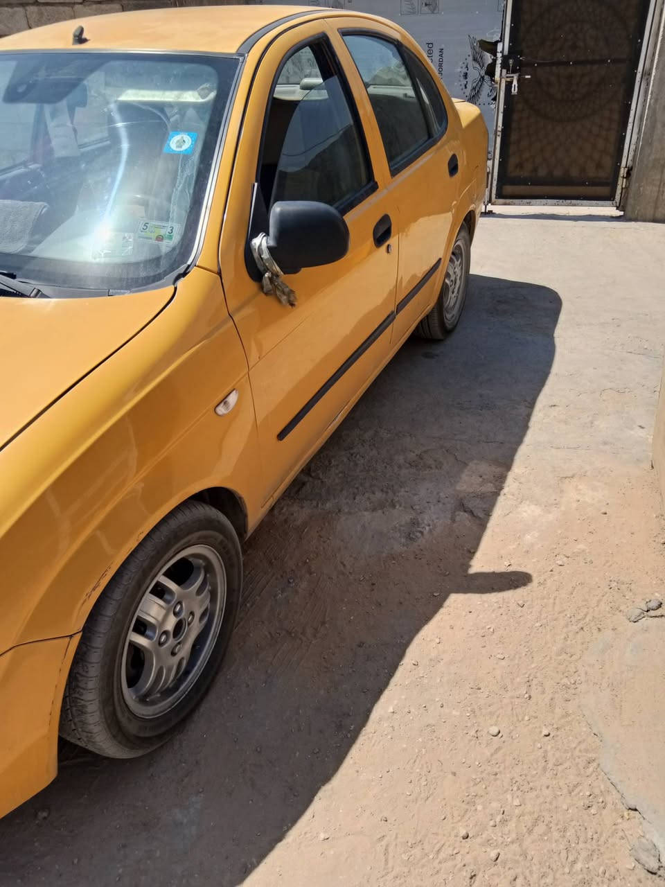 سياره طيبه للبيع موديل 17 سنويه 2028 رقم انجليزي والشرايبي خير ويتدلل مكينه وگير كله فول تبريد شغال الاتصال على الرقم ***********

