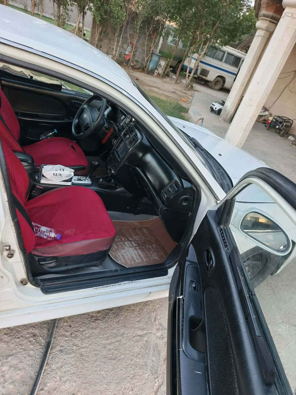 السلام عليكم سوناتا وفود 2002 رقم بغداد 
انكليزي بسمي تحويل مباشر 
گير محرك تبريد كله كفاله السعر 48 وبيه مجال قليل المكان بابل السياره جاهزه بدون نقص
***********
***********
