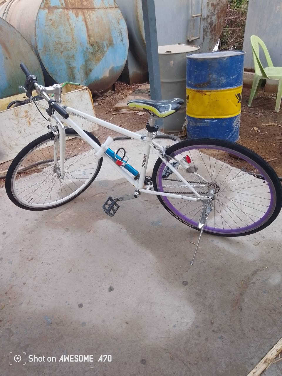 سلام عليكم للبيع باسكل نوع CityBike باسكل فول نضافه شوف العين كلشي ماعايز السعر 80 وبي مجال قليل العنوان النجف حي الميلاد رقم واتساب ***********فقط
