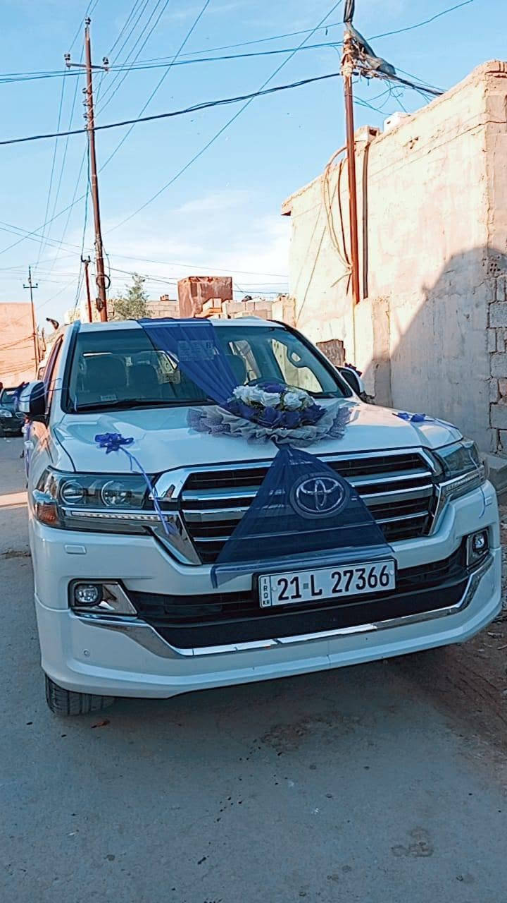 السلام عليكم لاندكروز موديل 19 ساز رقم سليمانيه بسمي 
السياره فول مواصفات للخير 
مغلفه بي بي اف كامله
5 بصمات 
فتحه 
مكينه 6 سلندر 4000
جميع المواصفات بيهه 
التفاصيل موجوده بل سونار 
مكان السياره بغداد
السعر راسلني واتساب وبخدمتك

رقم الهاتف ***********
