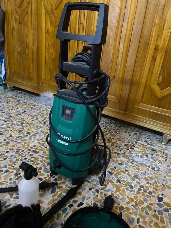 ماطور غسل للبيع سيارات او اي شي عندك فرش بيت كلهه يغسله معا ملحقات غسل كامله سعر 125وبي مجال تواصل عل رقم ***********

