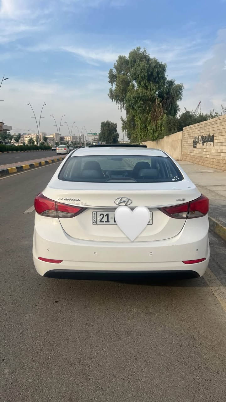 النترا 2014gls  سليمانيه فول 1/1 سياره بسمي شرط التحويل ضرر داير بي صبغ كلش قليل وبالباب قليل بدون حادث سياره سعر 113مجال بسيط جدا
***********
