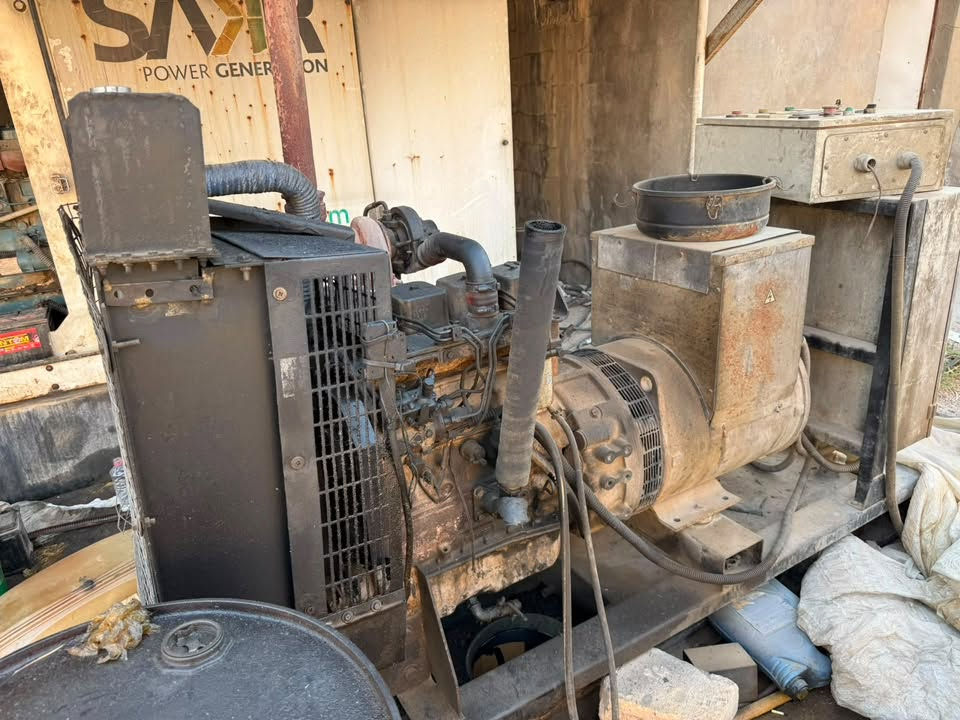 مولدة كمنز
85 kv 

للبيع

***********
