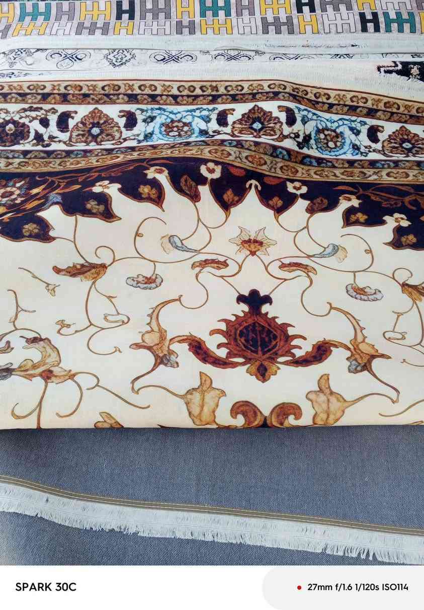 وصول الان زولية كلاودي القياس 3*4 استندر شرط الاصلي  والظهر كابوي والسعر على الرقم *********** يوجد توصيل لحك عل عرض

نص مكتوب في الصور:
- SPARK 30C 27mm f/1.6 1/120s ISO125
- SPARK 30C • 27mm f/1.6 1/120s ISO133
- SPARK 30C 27mm f/1.6 1/130s ISO100
- SPARK 30C • 27mm f/1.6 1/120s ISO114