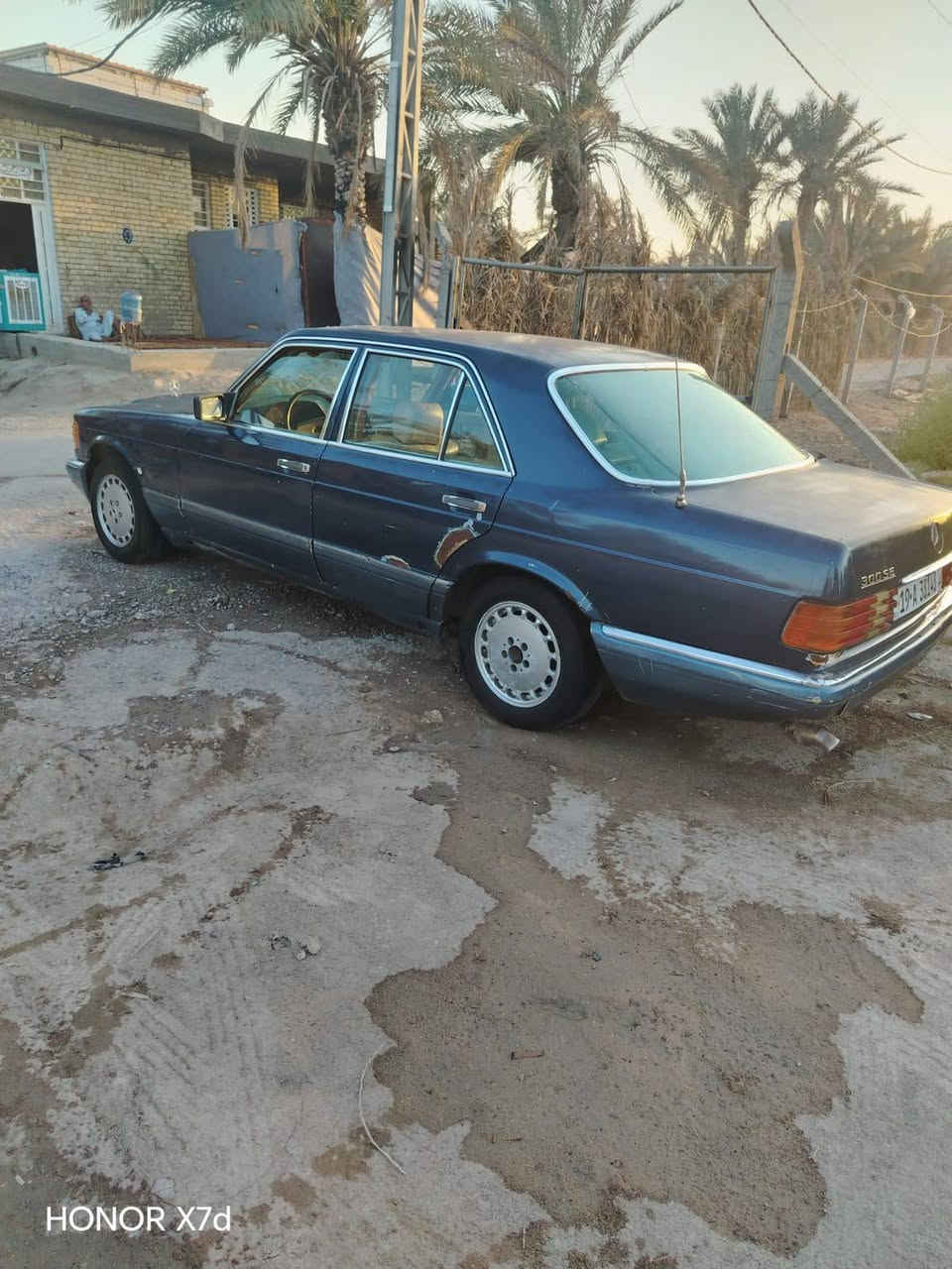 يا الله مارسدس مديل 1984 رقم دولي سنويه لغايه 2029 مكينه في فيتي وكير جدد تبريد ثلج مداور شوكت ماتحب ترايك للبصره العنوان نجف سعر البيع 38 ورقه وبيه مجال قليل حك الجيه موبايل ***********
