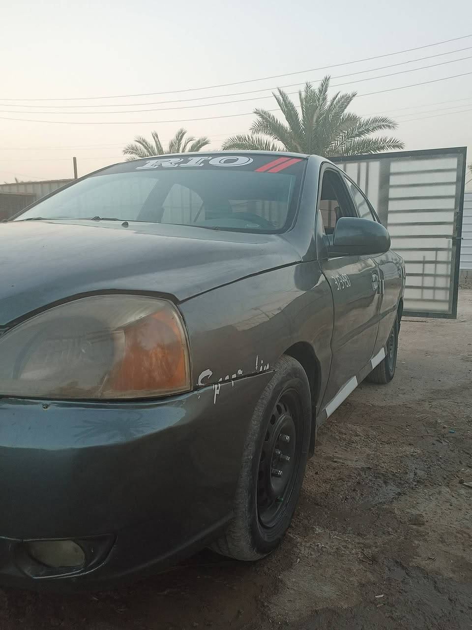 كيه ريو 2003 سيارة مصبوغه صبغ عام بيه خيط تبخير + مشط ستيرن بي نضوح تبريد شغال. سعر 44 
رقم الاستفسار ***********
