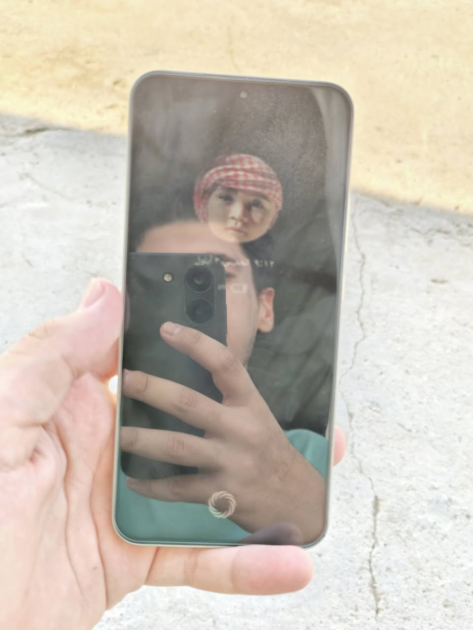 هونر اكس x9d
نضافة فول شخط مابي استخدام قليل كلش 
ذاكرة 256 رام 12
لون اخضر 
سعر 450الف وبي مجال 
للاتصال ***********
مكان دلي عباس 
توصيل مامتوفر 
مكلف بالنشر الشراي يتصل عالرقم

