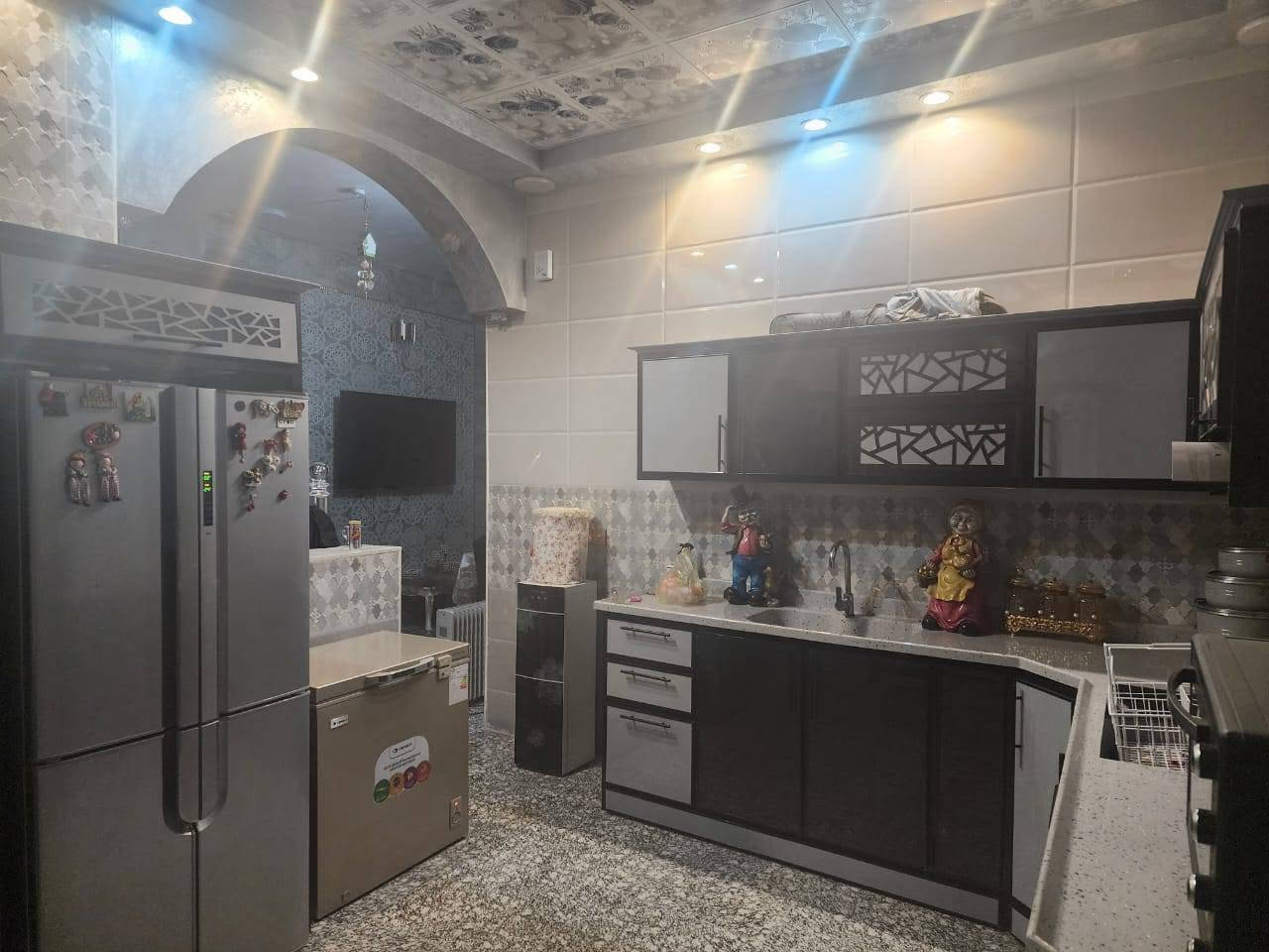 🏠 للبيع بيت جديد جديد حيل – فرصة مميزة
📜 طابو زراعي – سند 25
📐 المساحة: 180 م²
🏡 البيت جديد جديد حيل ويحتوي على: 🛏️ غرفة
🍳 مطبخ
🛋️ صالة كبيرة
🚿 صحيات
🌿 طارمة
💰 السعر: 110 مليون قابل للتفاوض
📞 للاستفسار: ***********
📲 الجادين فقط يتصلون
