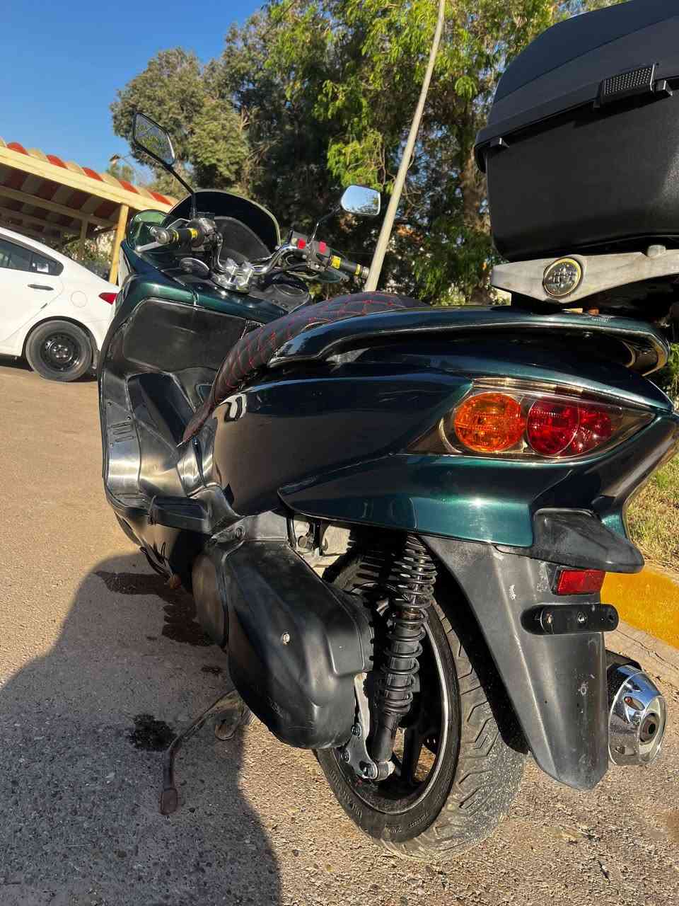 سلام عليكم فورزه 010 دراجه جديده ومتعوب عليها تايرات جدد مكينه مكفوله كهربائيات جدد دراجه مصبوغه جماليه لون زيتوني شذره كامله من كلشي للبيع سعر مليون و400 وبيها مجال بسيط مكاني بغداد الكماليه ***********

