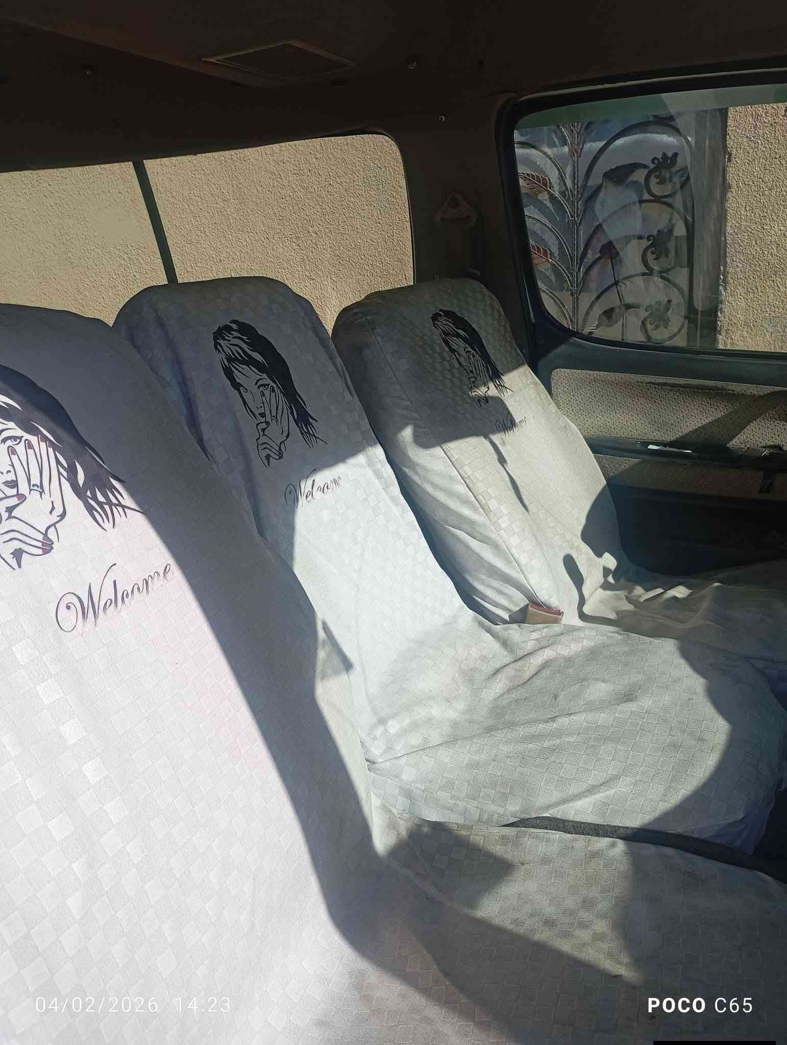 اسلام عليكم
جنبي للبيع مديل 14 مصفرة هيئة وا غرامات تخم تاير جديد مكينه وا كير وا اكسل تمام البدي شوف العين السعر 60 ورقه 
رقم الهاتف ***********

نص مكتوب في الصور:
- 04/02/2026 14:22 POCO C65
- 04/02/2026 14:23
- POCO C65
- 04/02/2026 14:23 POCO C65