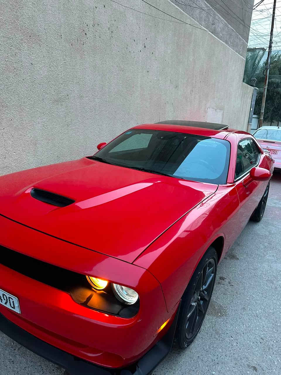 � للبيع دودج تشالنجر 2023 GT Plus AWD (4WD)
* وارد أمريكي.
* الممشى: 35 ألف ميل.
* السيارة نظيفة جدًا وحالتها ممتازة.
* الحادث جاملغين تعمير بنيد مبدل

المواصفات:

* فول مواصفات.
* فتحة سقف.
* تشغيل بصمة.
* تشغيل عن بُعد (Remote Start).
* شاشة كبيرة.
* لايزرون.
* سلايد.
* مقاعد جلد ومخمل.
* تبريد وتسخين للمقاعد.
* ذاكرة للمقاعد (Memory Seats).
* نظام دفع رباعي (AWD / 4WD).

السيارة جاهزة للاستخدام، فحصها خير دليل، وما تحتاج أي مصروف.

📞 للاستفسار والتواصل على الخاص أو الاتصال
