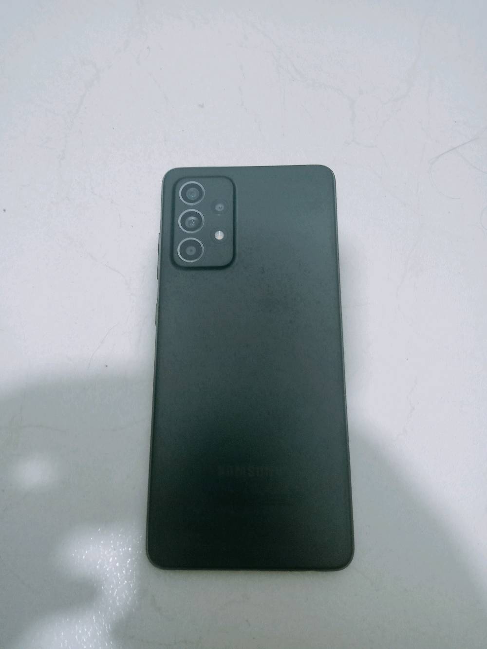 السلام عليكم 
جهاز Samsung A52 للبيع استعمال قليل ما مبدل كلشي 100%100 مواصفات بل الصورة 
مكاني السماوه
السعر 175 وبي مجال 
للتواصل واتساب ***********