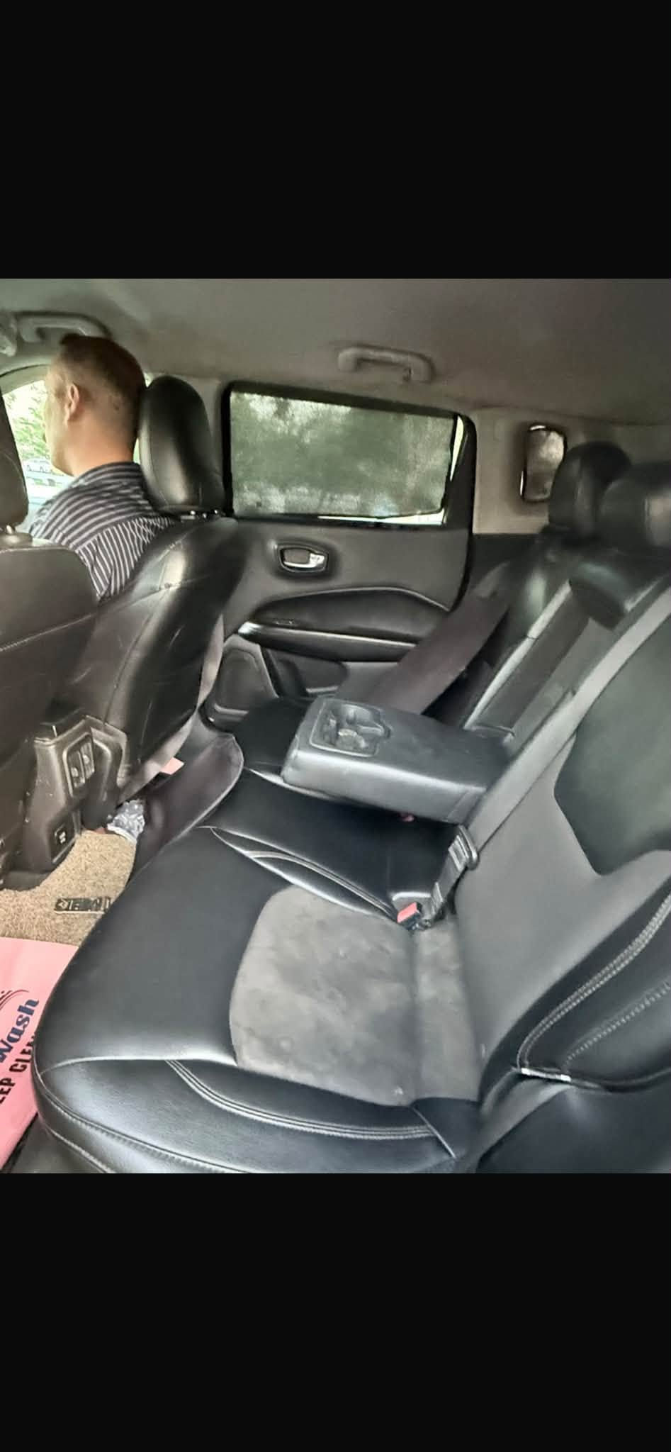 السلام عليكم جيب كومباس موديل ٢٠١٩وارد امريكي حادثه بس البنيد وماوك وياهه الجاملغات الماميه بدون اي داخل سياره فول خير من الله السياره حداديه صدر تبريد كلا جاهز مكاني بغداد حي الجهاد *********** السعر ٩٥ وبيه مجال بسيط
