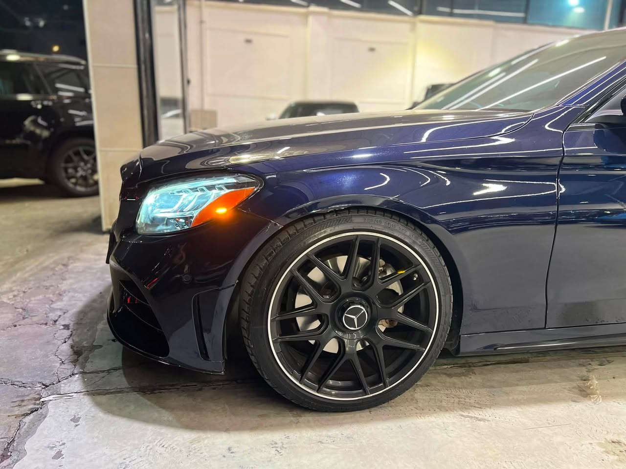 مرسيدس C300 • ٢٠٢١ • كت AMG