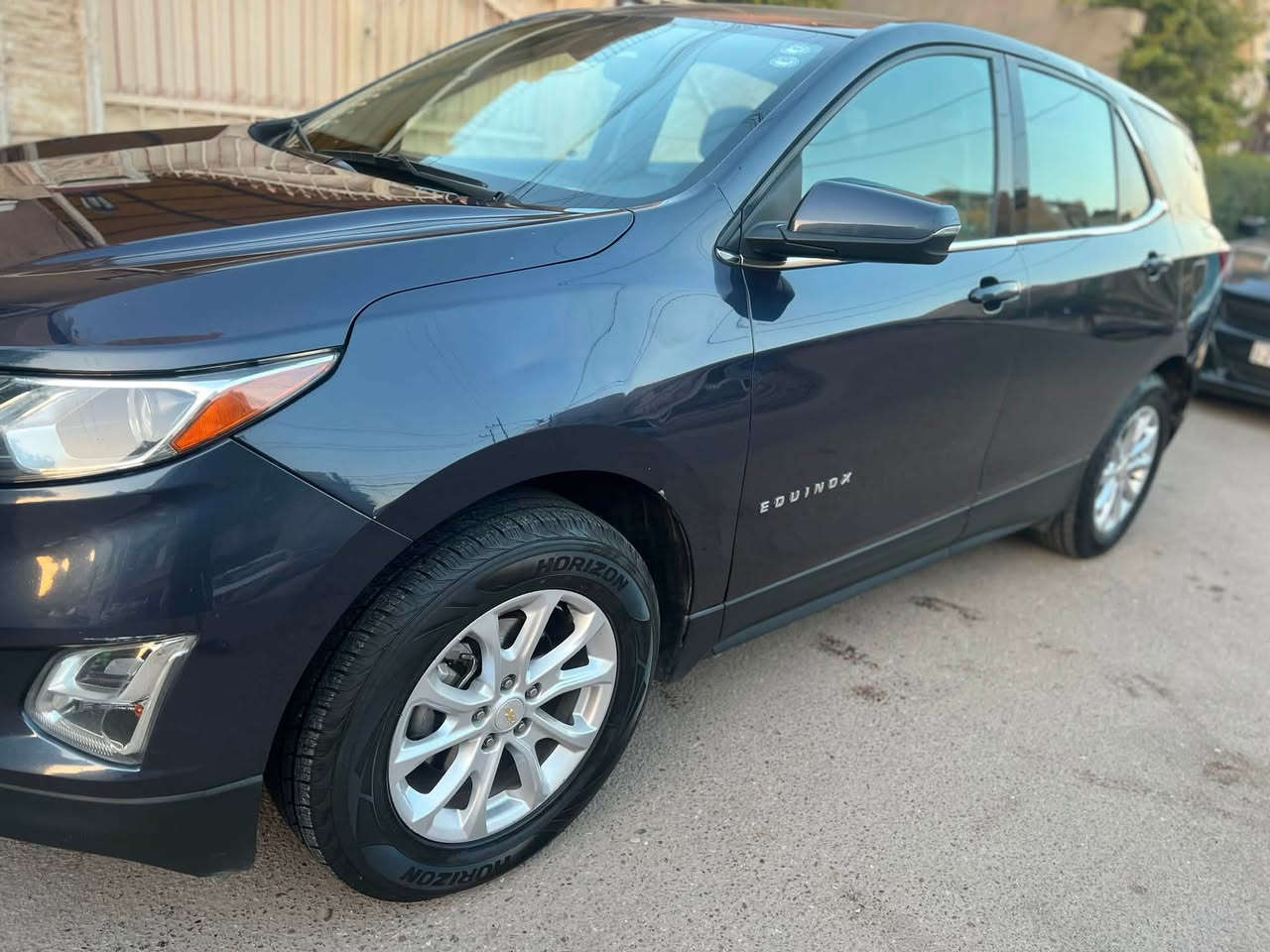 CHEVROLET EQUINOX Lt 2018
اكيونيكس 

 ماشية 116 ألف كم 

  المواصفات:

 محرك 1.5 تيربو  يعني انسى صرف البانزين 

 ✓المحافظة على المسار (Lane Keep Assist)

✔️ تشغيل عن بُعد

✔️ بصمة تشغيل + أبواب 

✔️ تبريد ثنائي (Dual Zone)

✔️ حساسات  خلفية

✔️ سايد بريك إلكتروني

✔️ تحكم كامل بالستيرن

✔️ Apple CarPlay & Android Aut 

حادث خلفي   .

رقم اربيل . مكان السيارة بغداد

السعر المطلوب: 130 $ 

📞 للاستفسار:

***********
