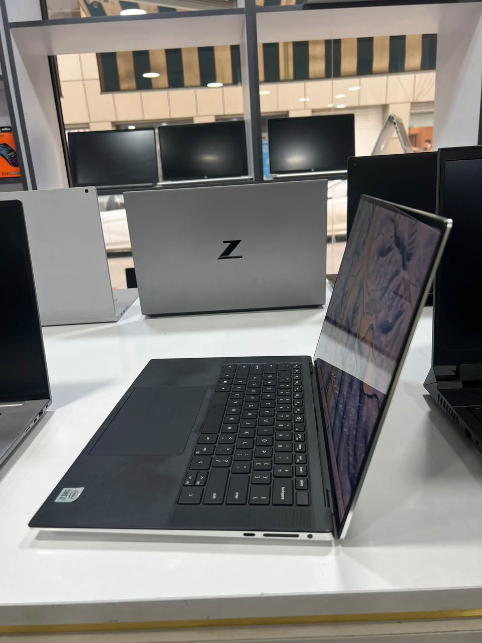 ديل XPS • i7-10750H • GTX 1650 Ti