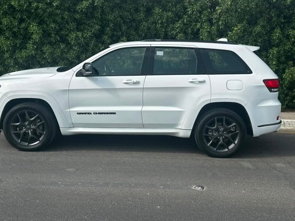 جيب  فئه s خليجي موديل : 2019
المحرك : V6. 3.6L .

تخم تايرات جديد

صدر جديد امامي خلفي

ترايها كلش حلو سياره برغي مناقصها بأسمي تحويل نفس اليوم

* المواصفات :

* نقطة عمياء .

* دفع رباعي 4x4 .

* فرش المقاعد من الجلد .

* المقاعد الأمامية كهربائية .

* ذاكرة لحفظ وضعيات الجلوس .

* المقاعد الأمامية مع تدفئة .

* ويل قياس 20 انج اسود لماع .

* مقود + الصدر كهربائي .

* تدفئة ستيرن .

* سقف سلايت روف

* شاشه 8.4 انج .

* نظام الملاحة (GPS) .

* نظام خاص للطرق الوعرة .

* مصابيح امامية زنون .

* المصابيح الأمامية مع LED لايت .

* كشافات الضباب زنون .

* تشغيل عن بعد .

* صندوق كهربائي ..

* حساسات خلفية .

* كاميرا خلفية .

* بخاخ ماء لتنظيف المصابيح الامامية .

* مرايا بخاصية التعتيم الذاتي .

* مرايا جانبية قابلة للطي

* بلوتوث تلفون .

* محدد سرعة .

* نظام تشغيل واطفاء اوتماتيكي للمحرك للتوفير من صرف الوقود .

للتواصل واتس اب 

***********
