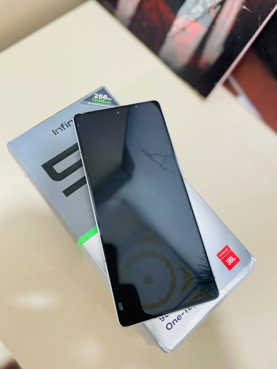 Infinix NOTE 50 Pro
الجهاز في حالة الوكالة استخدام بسيط ذاكره 256 الجهاز غني عن التعريف كامل ملحقات شاحنه 90  واط باقي التفاصيل خاص أو واتساب ***********       السعر  375  مجال بسيط  لطفاً الي ما عاجبه المنشور يعبر وشكرا    أو مراوس بايفون
