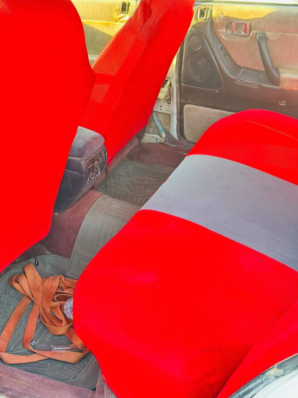 سيدان • ١٩٨٨ • رقم نجف