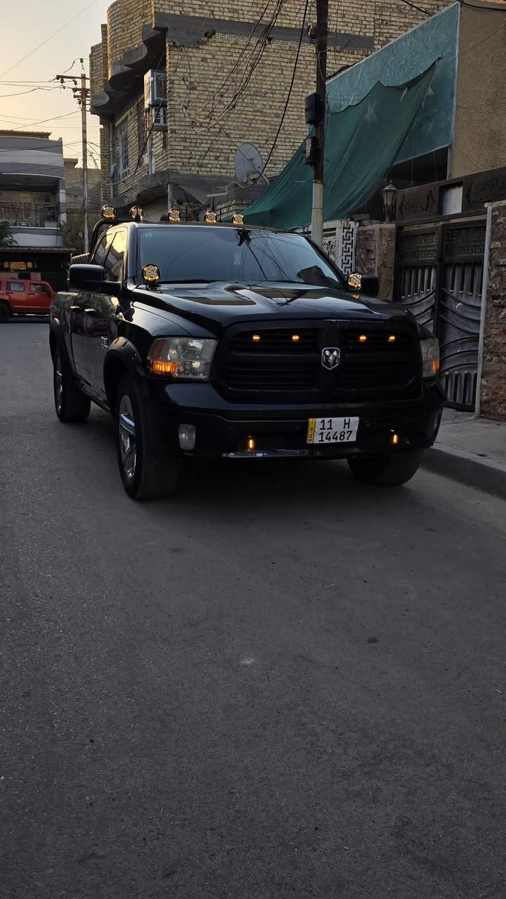 رام بك هورن • V8 ٥٫٧ • ٨٢ الف