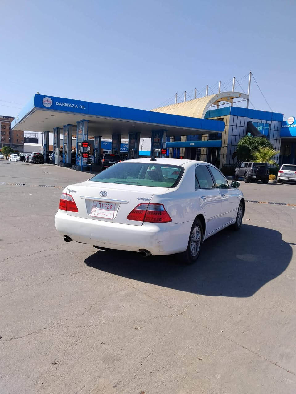 شاهینە
مۆدێل(٢٠٠٧)
سەیارەکە موسەو کۆدو بارکۆدو ڕەقەمیشی بۆ وەر گیراوە
بۆیاخیش بەس شوێن موسەکانی بۆیاخە
بە شەرتی گێڕو مەکینەو تەقەو ڕەقە
نرخ(٥٢)گەڵاو مەعامەلە 
بۆ زانیاری زیاتر  پەیوەندی بکە بە(***********)

