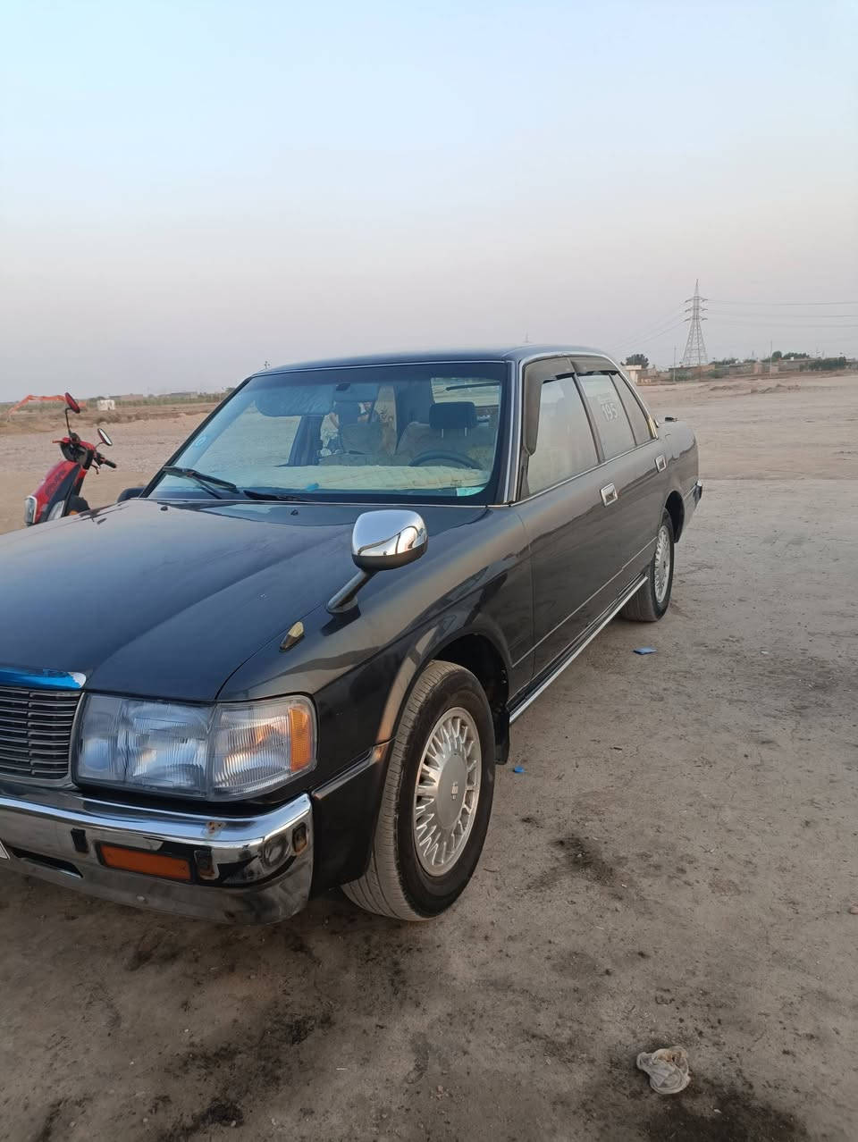 سلام عليكم ارنب كروان مديل 2000 رقم بصره انكليزي بسمي سنويه ل 31 سياره جاهزه مكينه وكير وحداده وتبريد مكينه ونجي فقط بيه ونه بل اكسل مكفوله من ضربه وكصه وعيب شرعي مكاني بصره ابو الخصيب السعر ٧٠ وبيه مجال بصيط رقمي ***********
