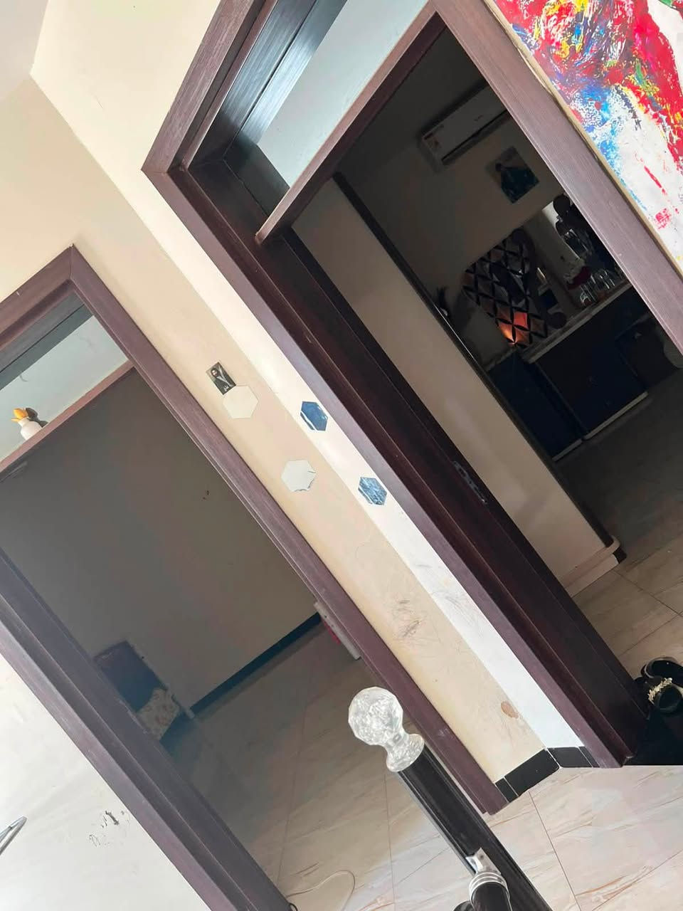 🏠 بيت للبيع -بناء حديث- منطقة النصر - المكاسب

المواصفات:
المساحة: 175 متر 
الطوابق: طابق واحد
الغرف: 2 غرف نوم + استقبال واسع + مطبخ
اضافات: كراج للسيارة
الموقع: منطقة النصر - المكاسب

السعر: خاص 
للاستفسار:***********
واتساب + اتصال

البيت جاهز للسكن مباشرة
