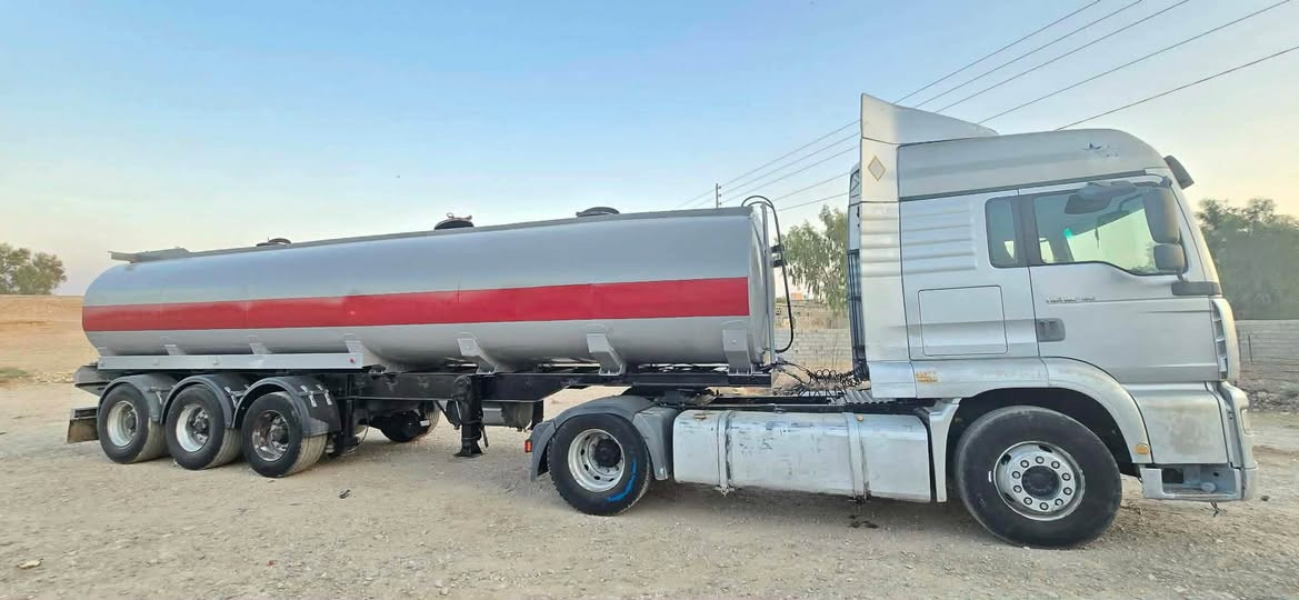 مان مۆدیل ٢٠٠٣
حجم مەکینەی 460
گیر ئۆتۆماتیک
هاڤ و ریتایدەر
بۆیلەر
تایەی کەلە و تەنکی لۆکە
سەنەویی تا ٢٨تازەیە
***********
