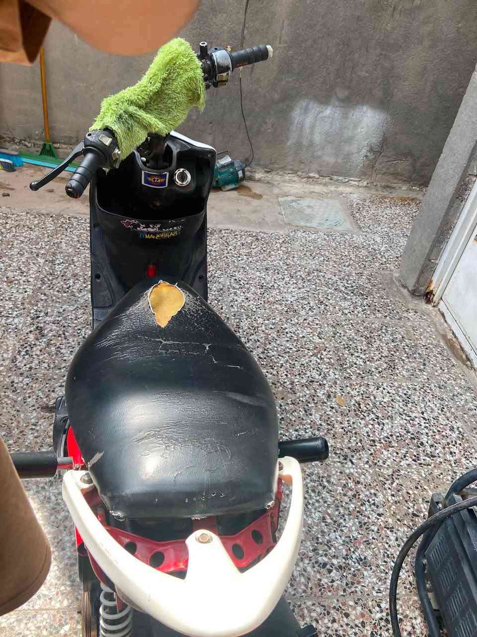 السلام عليكم 
دراجه للبيع ماكس عدله مال لعب كلجات رياضي RS
دراجه نكره شلعه معدل مكينه كفاله علئ مسؤليتي السعر ٣٥٠وبيه مجال مكاني زعفرانيه *********** بي واتساب
