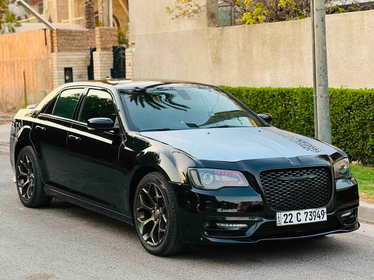 اوباما 2021 S اصل كفالة بدون ضرر وبدون صبغ
السعر : 227 وبيه مجال 

مكاني بغداد *********** اربيل بسمي 

المواصفات : فول ما عدا الفتحه 
مكينة 3600 كفالة 
بصمه
تو ويل 
رادار جانبي
حساسات امامية
مصابيح امامية زنون مع LED
ويل قياس 20 أنج
حساسات خلفية
شاشه كبيرة مع نظام ملاحة نفكيشن 
سستم صوت الپاين
دمام صوت
داخل جلد
مقاعد أمامية كهربائية عدد 2
مقاعد أمامية تبريد وتدفئة
مقاعد خلفية تدفئة
تشغيل عن بعد
تدفئة ستيرن
محدد سرعة
كاميرا خلفية
 مرايا متحسسة للاضاءة العالية 
دخول ذكي (بصمة) 

سياره حادثه سرقة تايرات ودعاميات فقط بدون ايرباك 
مكاني بغداد
