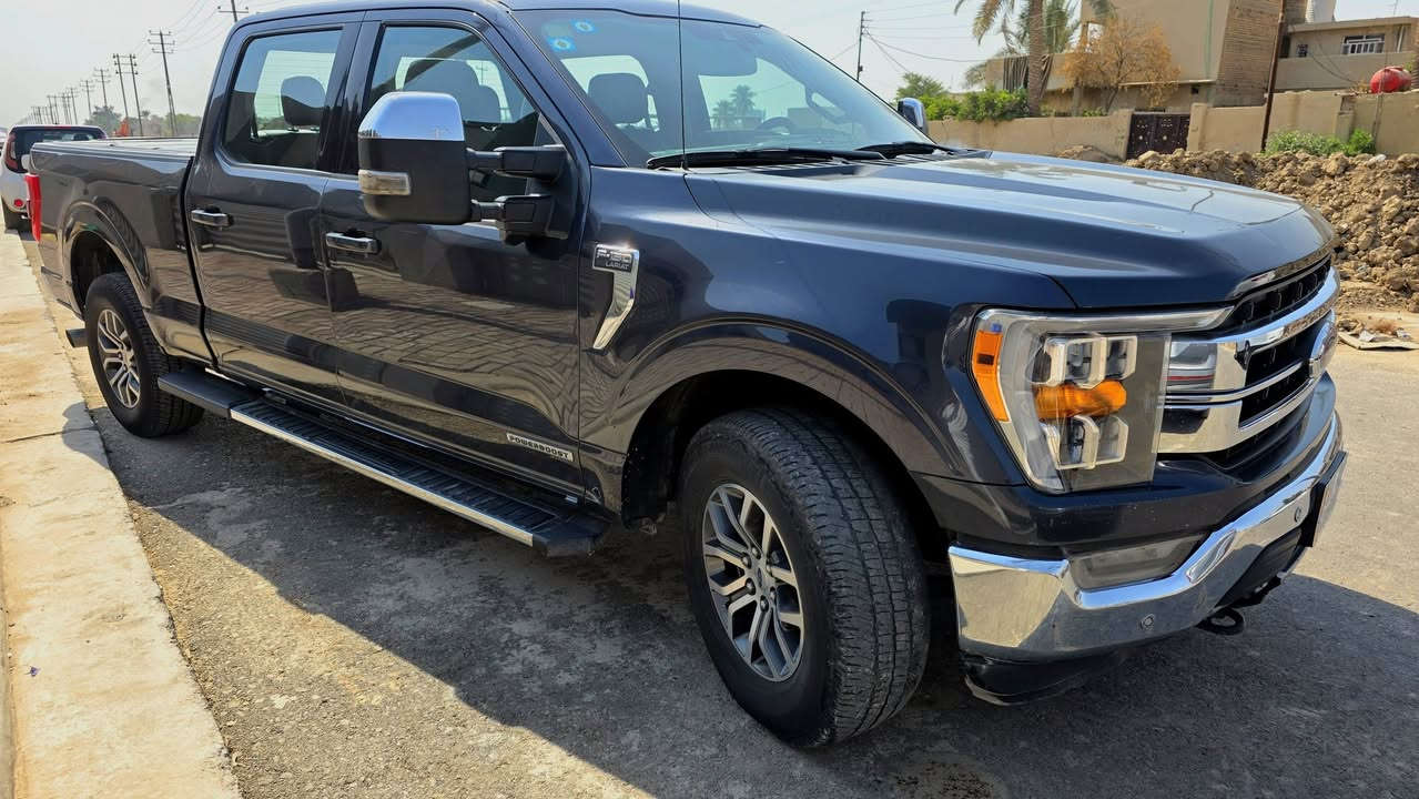 Ford F-150 hybrid 3.5L PowerBoost V6.
فورد اف 150 موديل 2021 فئة لاريات محرك 3.5 توين تيربو (بور بوست) 6 سلندر هايبرد

سيارة اقتصادية جدا تصرف تقريبا 11 لتر لكل 100 كم داخل المدينة ماشية 129 الف كم قابلة للزيادة وارد امريكي بجم كبس بدون ايرباك حادث خلفي تبديل وصبغ بدي تفصيخ رقم بغداد حمل اصفر الجديد وباسمي

مكان السيارة بغداد

السعر 25,500 دولار وبيها مجال 

لاي معلومة اخرى وصور الحادث تواصل خاص او عبر الواتس اب

***********

مواصفات السيارة

كاميرات 360 درجة 5 كاميرات 

دفع ثنائي ورباعي واوتو ودبل ثكيل ودفلوك

تحكم وضعيات قيادة 8 وضعيات مختلفة

باب طويل بدي طويل

حساسات امامي وخلفي

نقطة عمياء

رادار امامي وخلفي تنبيه وتوقف

تحديد مسار وقيادة شبه ذاتية

قارئ علامات الطرق والمرور

لايتات اوتو عالي ناصي خلفي لد

شاشة وسطية كبيرة وشاشة عدادات الكترونية كبيرة

كشنات جلد تحكم كهرباء وخزن ميموري وبيها تبريد وتدفئة

مري كبيرة فول تحكم كهرباء

مداخل كهرباء داخل وخارج السيارة

سستم صوت براند معروف

بصمة تشغيل وفتح ذكي وانارة محيطية خارج وداخل السيارة

تشغيل عن بعد

توقف ذاتي (اوتو هولد)

وبيها بعد مواصفات

السيارة ترايك بيها وين تريد 

مكاني بغداد / الكرخ
