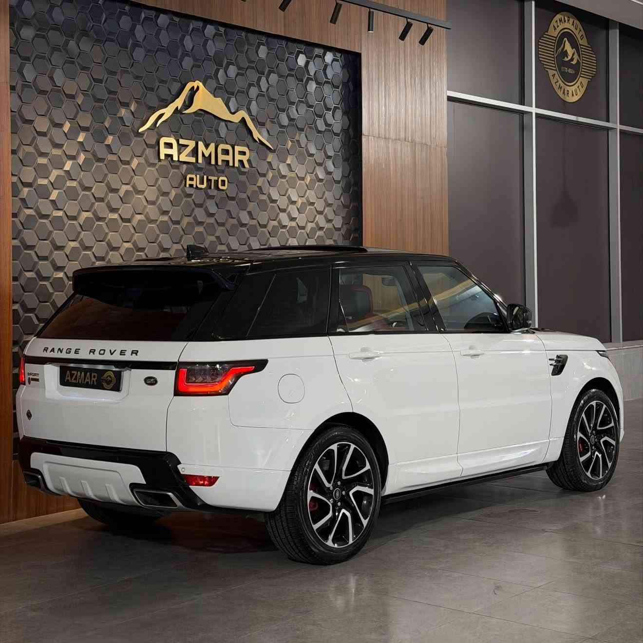 RAnge Rover sport 2020
رانج روفر سبورت موديل ٢٠٢٠ 
خليجية شركة سردار
فول مواصفات 
مكينة ٨ سلندر (سوبرجارج)
، سيارة جديدة هواي تراي تخبل دينار مصرف مابيها و كل سيرفس جديد سويناها ،  مواصفات فول ، بانوراما ، شاشات كل لمس و تحكمات كل لمس و رادارات من كل جهات و حساسات من كل جهات و هواي مواصفات متنذكر سيارة 

مواصفات خليجي شركة سردار 
السيارة بدون صبغ كير و محرك و كهربائيات كلها بشرط 
 
سعر :445$ ورقة
للاستفسار : ***********
 
العنوان : السليمانية المعارض الجديدة شركة ازمر اوتو معرض رقم ٣٤

