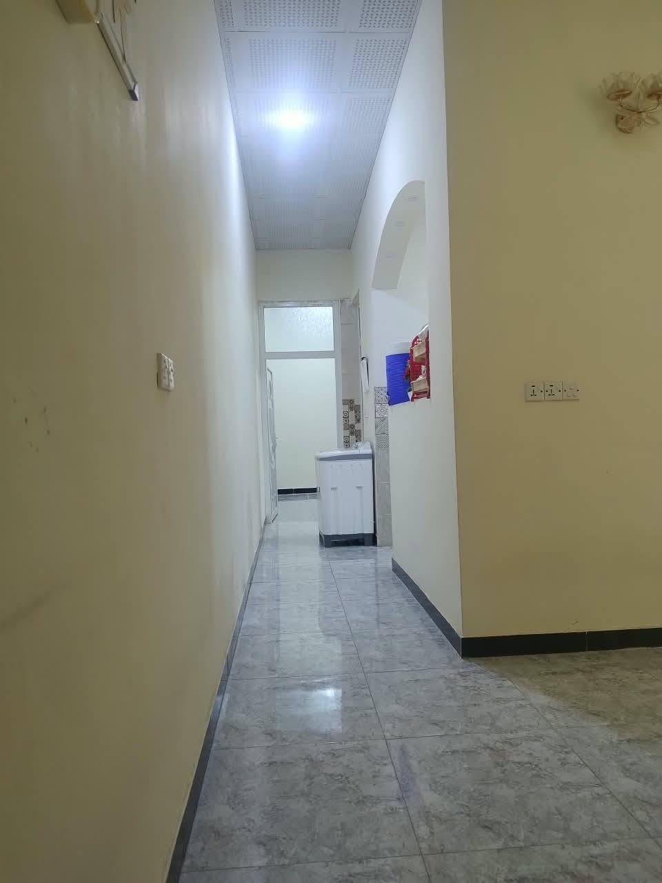 بيت للبيع – ديالى / بعقوبة / الرحمة
بيت حديث البناء للبيع، مساحة 100 متر ، بناء جديد، ويتكون من:
صالة
غرفتا نوم
مطبخ
استقبال
طابقان
📍 العنوان: ديالى – بعقوبة – منطقة الرحمة، خلف شارع الصحفية، ويبعد حوالي 200 متر عن الشارع الرئيسي.
📞 للتواصل والاستفسار: ***********

السعر يُذكر عند التواصل.
