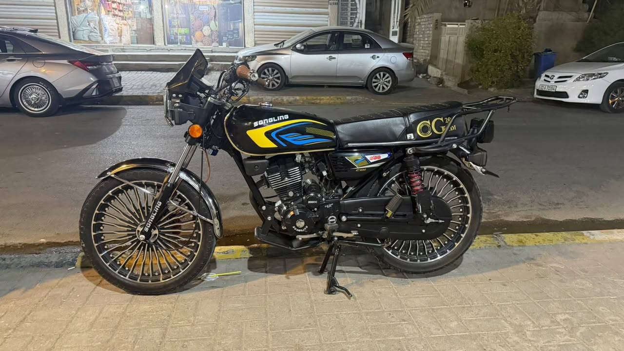 دراجه سيفان موديل 2026 محرك 200cc دراجه بحالة وكاله زيرو بعده ماشيه قليل اي نقصه مابيه بس بصمه رادله باتري فقط للبيع ب950 وبيه مجال حك جيه مكاني الدوره مهديه ثاني للتواصل ***********
