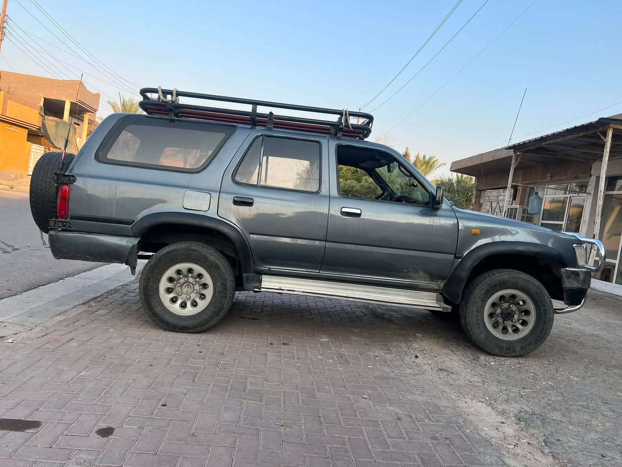هيلوكس • ٩٦