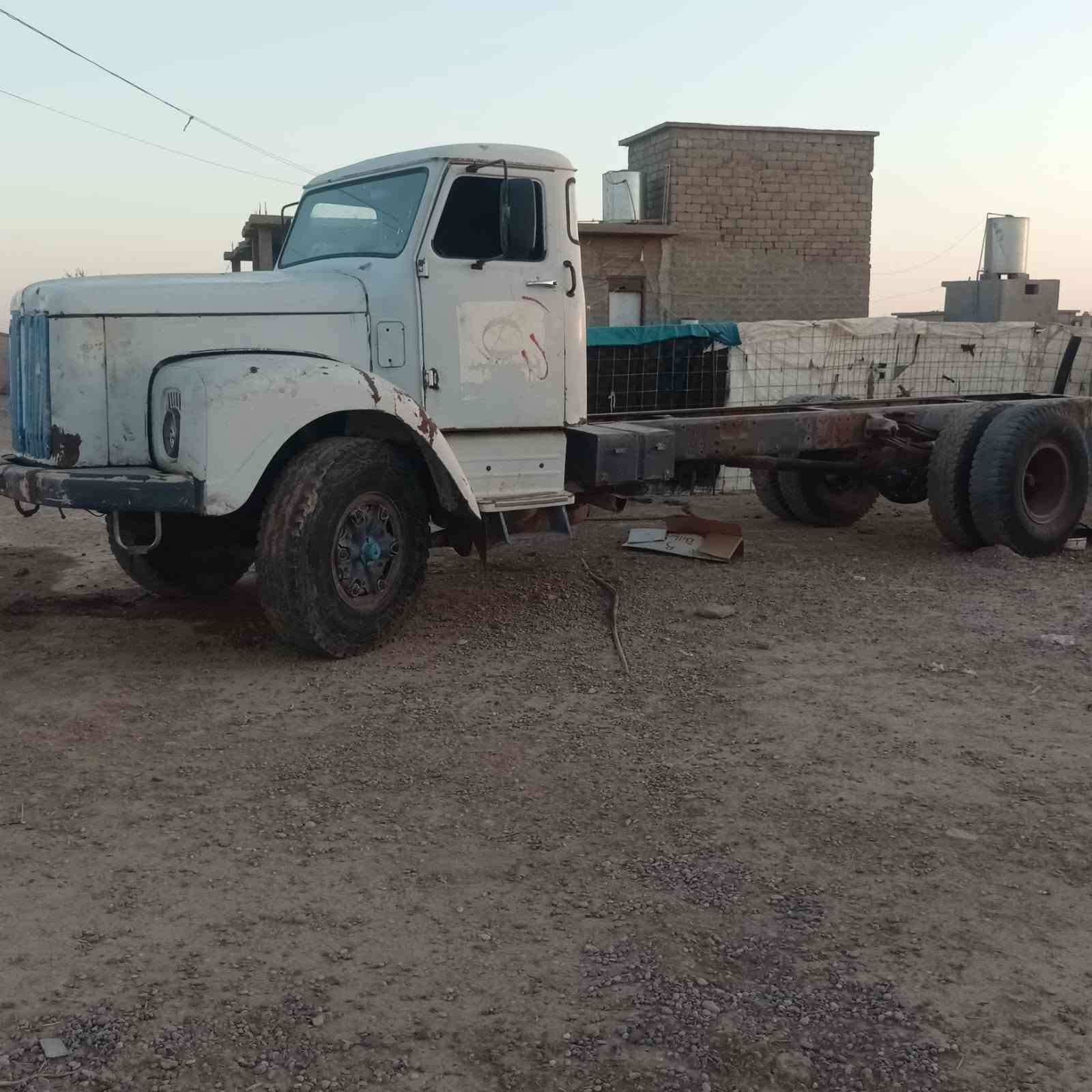 سكانيا 111 بدون رقم مكفوله عشائر و دولة
محرك سوبر شرط لا صرف ولا نفخ

كير شرط طخم تاير صدر جديد

للاستفسار ***********

مكان السيارة موصل القيارة
