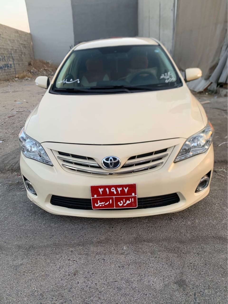 کرۆلا مۆدێل ٢٠٠٩ بۆیاخ عامە پێشو پشتی جوانە کامل کراوەتە ٢٠١٣ گێڕو مەکینەو بڕاوە تەبرید بە شەرتە ١٠ وەرەقە غەرامەی لەسەرە پاش مەحمەلە دەگەرێتەوە وەکالەو پەنجەمۆر بە شەرت.  *********** أربيل, العراق
