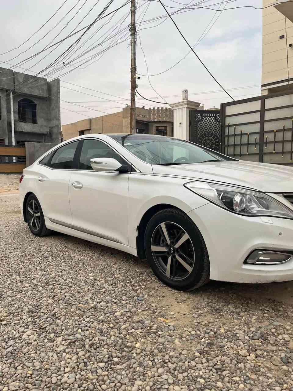 ازيرا • ٢٠١٣ • فول مواصفات