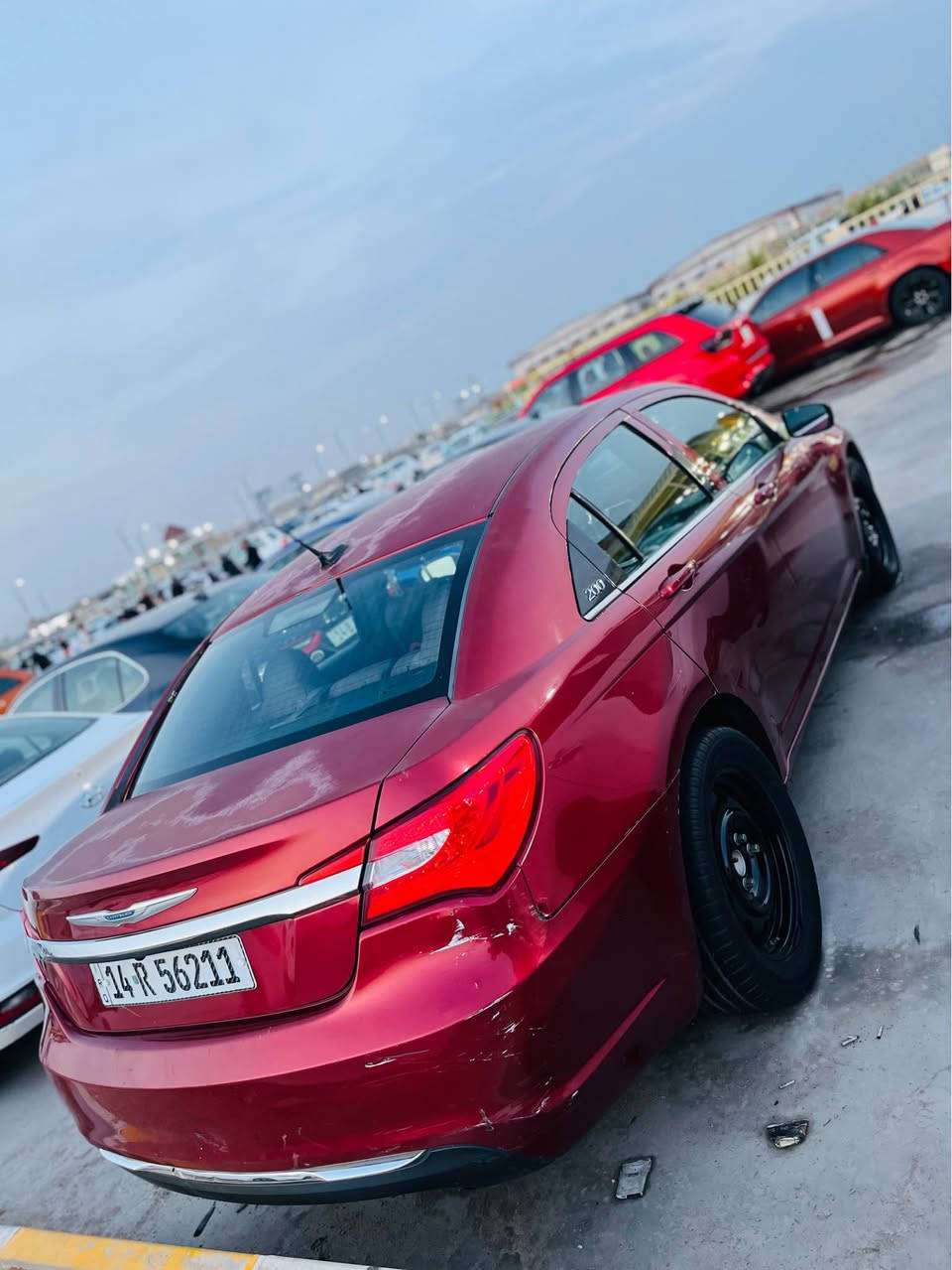 كرايسلر c200 موديل 2014 مكينه 2400 جديده تبريد ثلج حداده جديده وجاهزه السياره رقم بصره تحويل وين ما يعجبك السياره كفاله من الضربه والصبغ  فقط جراد ٣ قطع فقط 
العنوان // البصرة 
رقم الهاتف // ***********
السعر // 59 وبيه مجال بسيط البصرة, العراق
