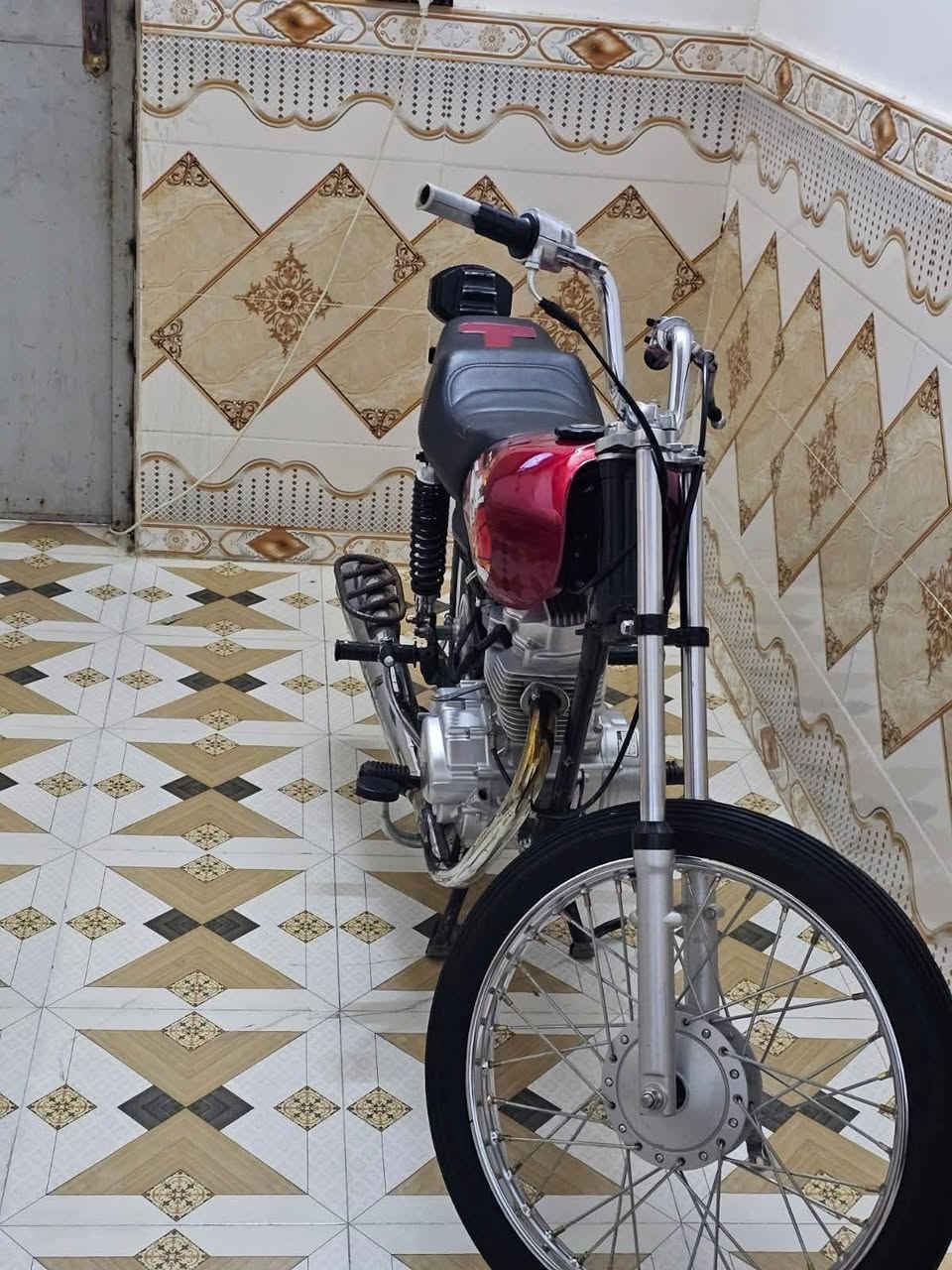 سلام عليكم دارجه نامه شلامجه للبيع 
مديل 22 اوراق وصولي.  واسط قضاء 
للحي لسعر 400 بيه مجال ال ستفسار 
***********
